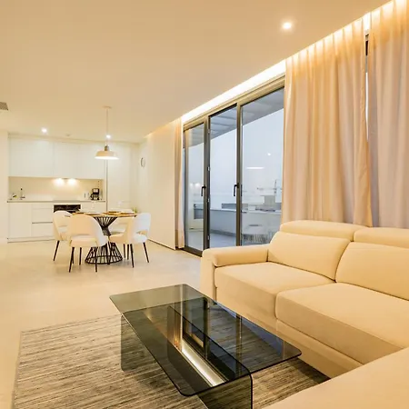 Higueron Luxury *